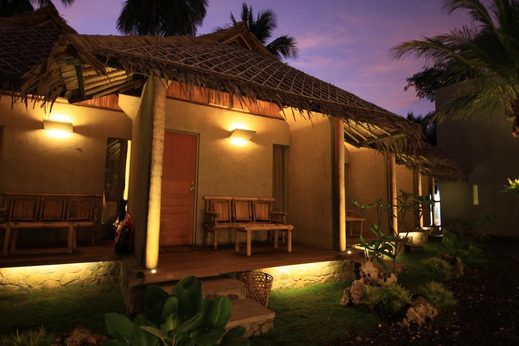 Bale Karang Cottages バツカラス エクステリア 写真