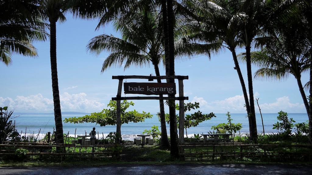 Bale Karang Cottages バツカラス エクステリア 写真
